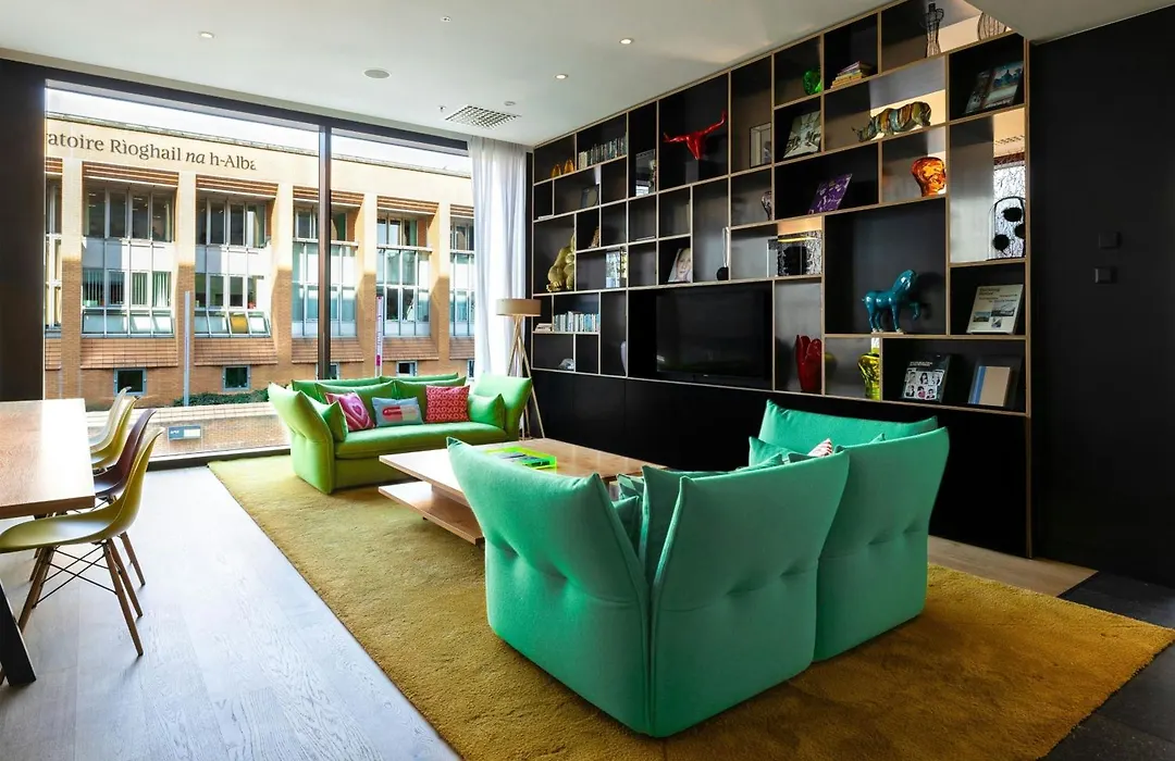 citizenM Glasgow-1