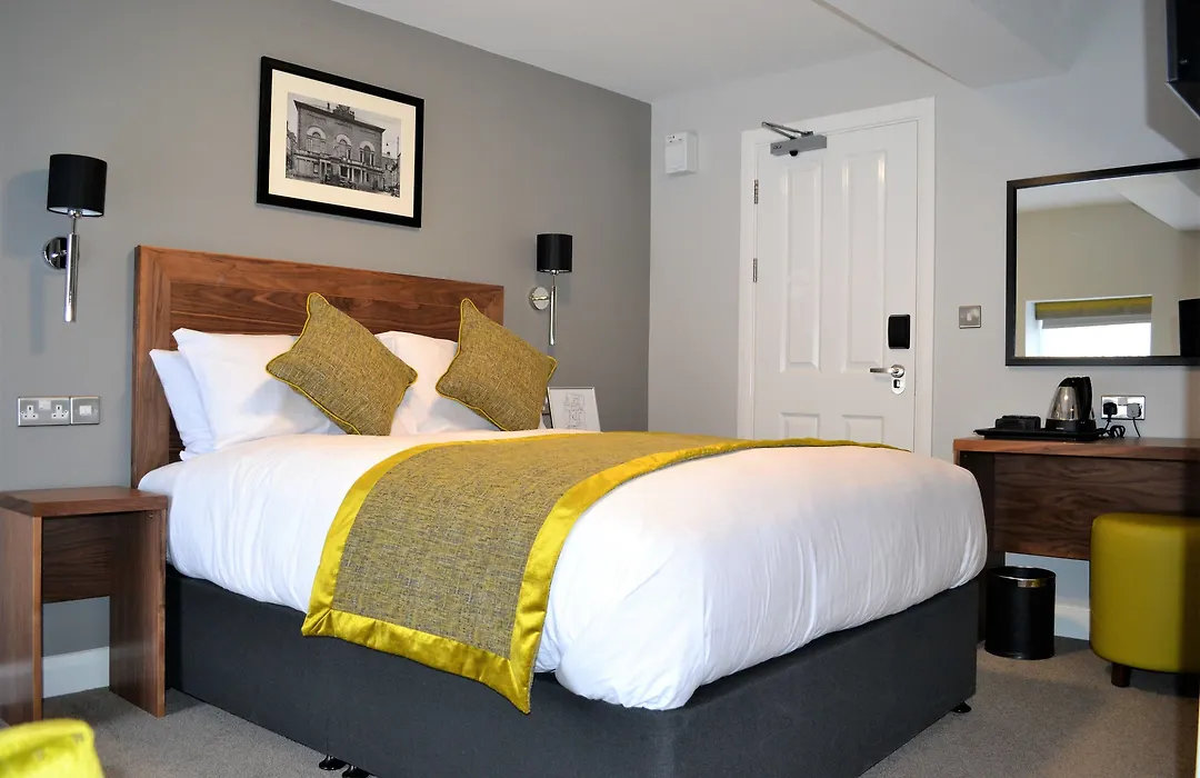 New Park Hotel-1