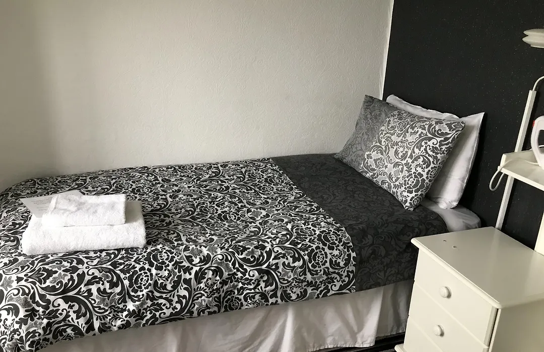 North Parade Seafront Accommodation-1