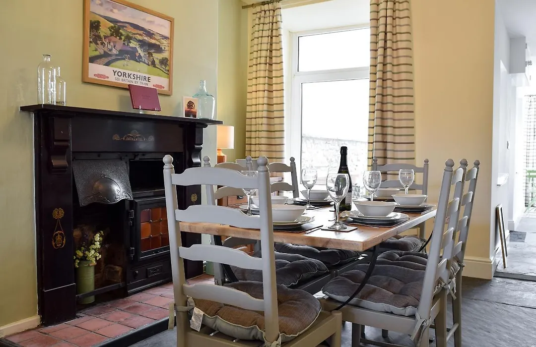 Three Peaks House-1