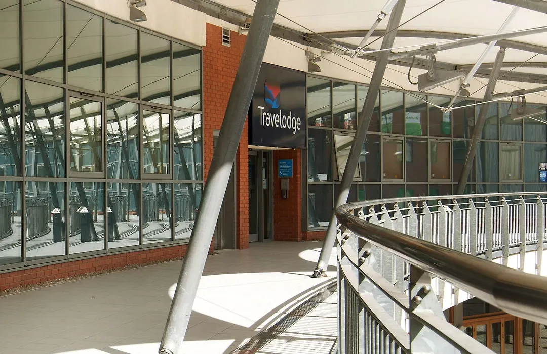 Travelodge Birmingham Central Broadway Plaza-1