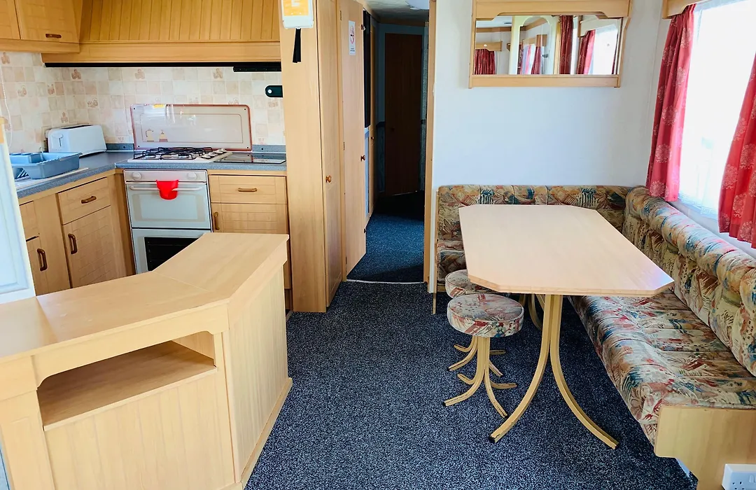 Fantasy Island Caravan Park: Seaside Getaway in Ingoldmells-1