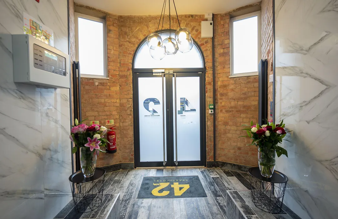 42 Apart-Hotel-1
