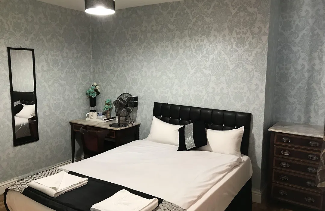 Pacific Inn London Heathrow-1