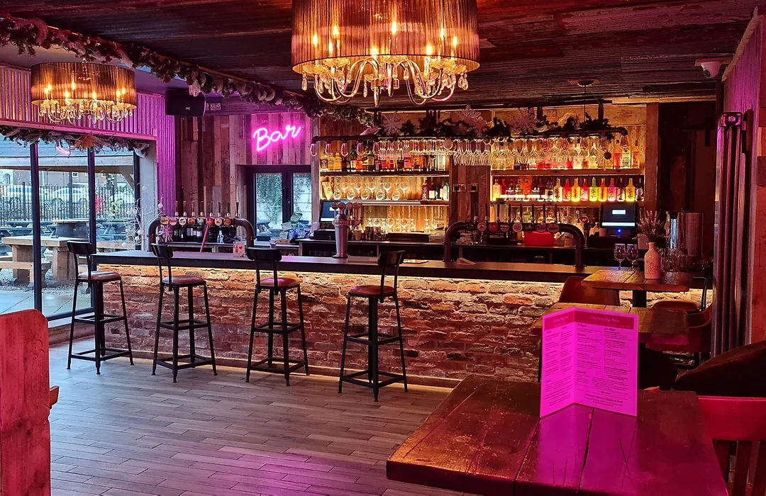 The Waterside Bar Rooms & Restaurant-1