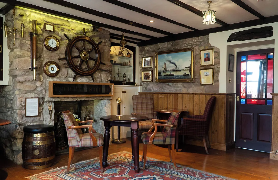 The Olde Ship Inn-1
