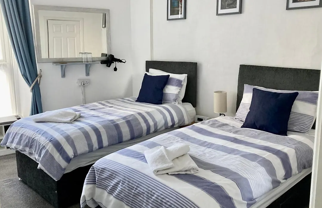 Glenthorne Guest House-1