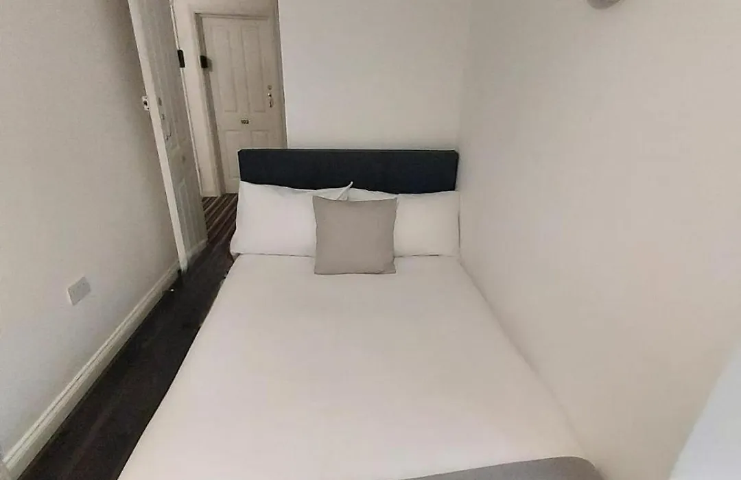 Tlk Apartments & Hotel - Beckenham-1