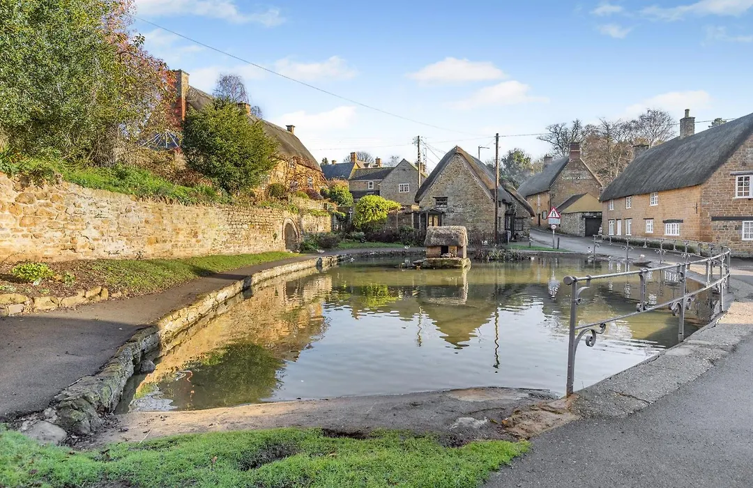 Banbury Wroxton House Hotel-1