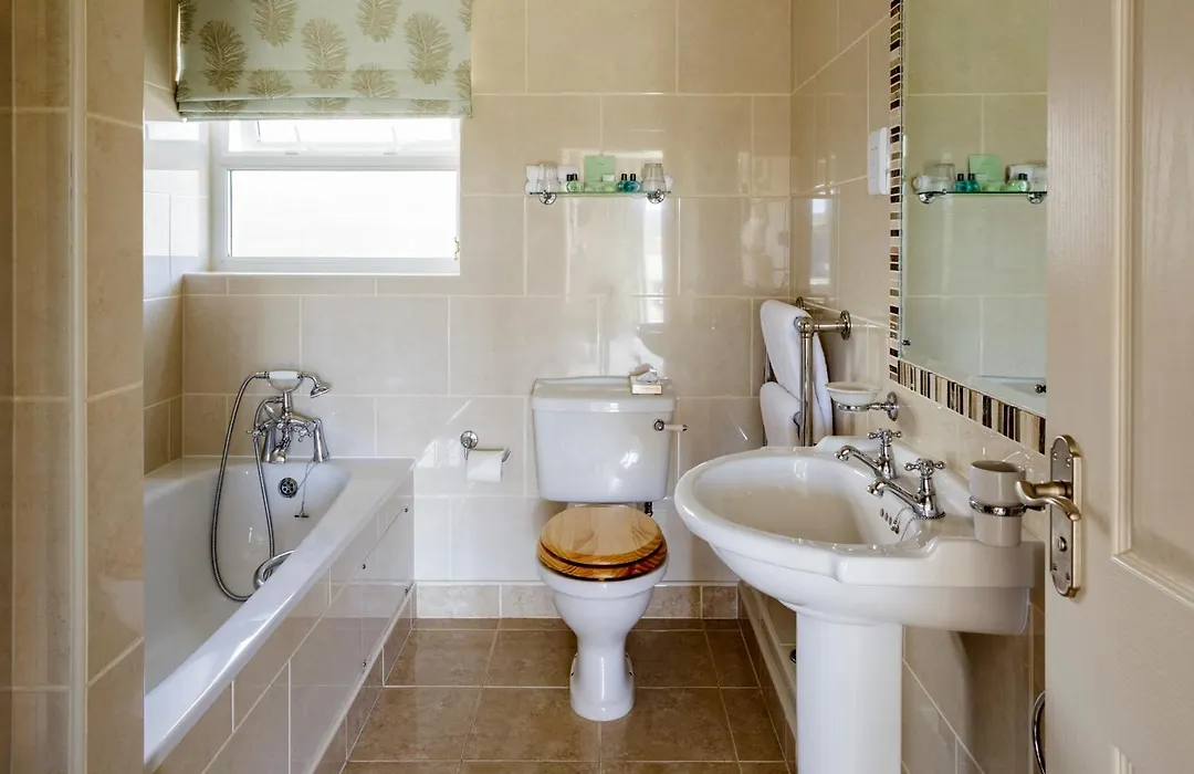 Mullion Cove Hotel & Spa-1