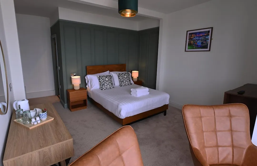 Royal Lion Hotel-1