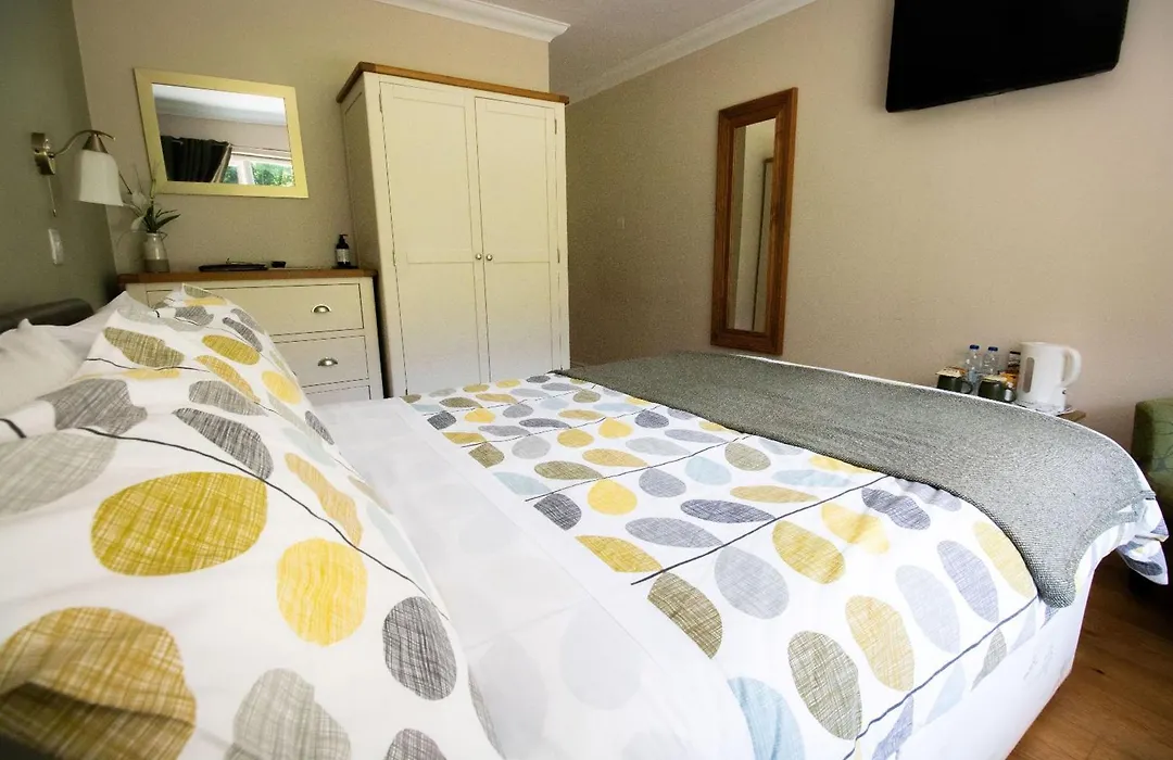 Lovesgrove Country Guest House-1