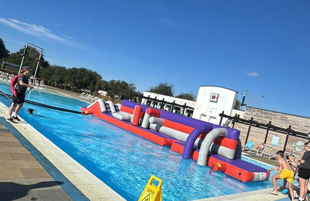 Swan View Retreats # Hottub # Egg Chair # Bbq & Bikes Included 8 Berth-1