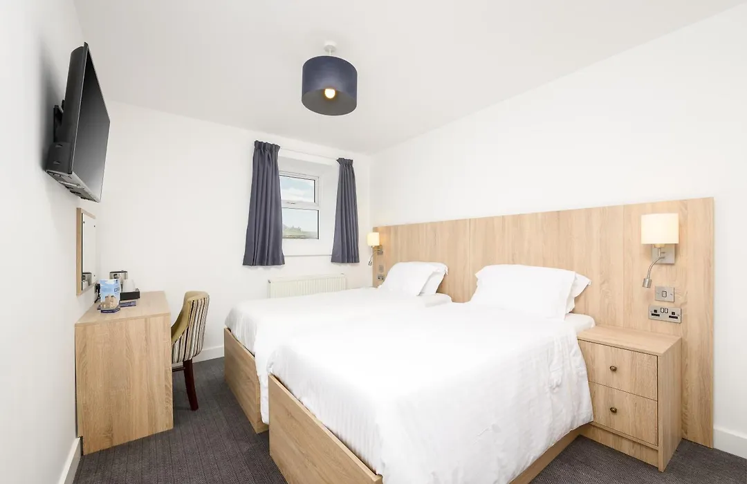 The Sandringham Hotel-1