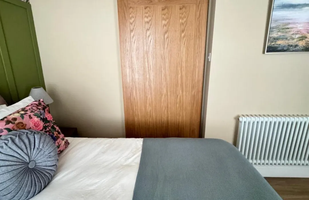 Haven House Rooms, Barry-1