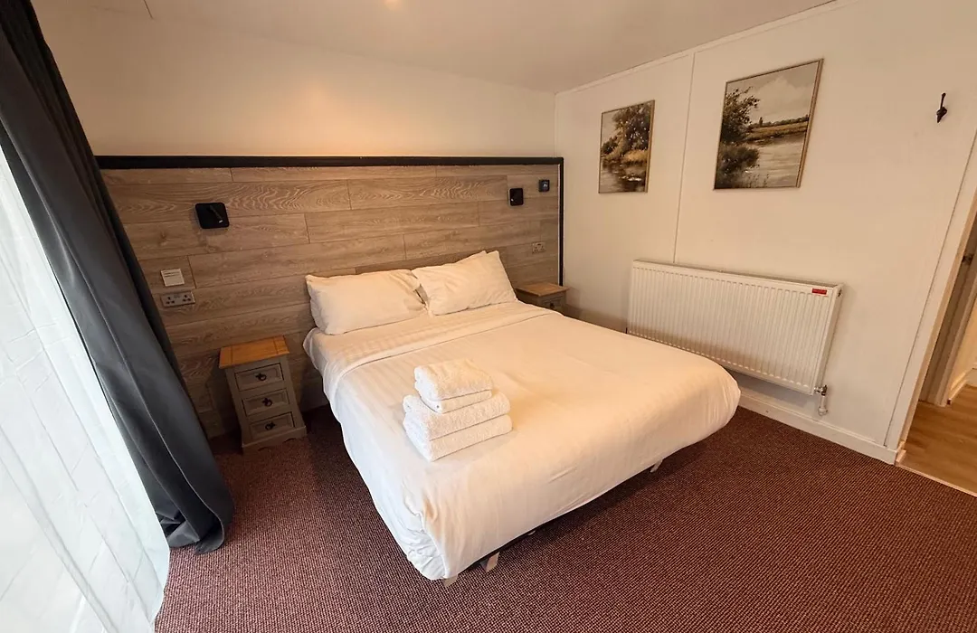 The Waterfront Lodges-1