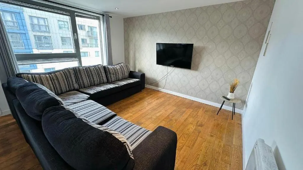 Britannia Apartments-1
