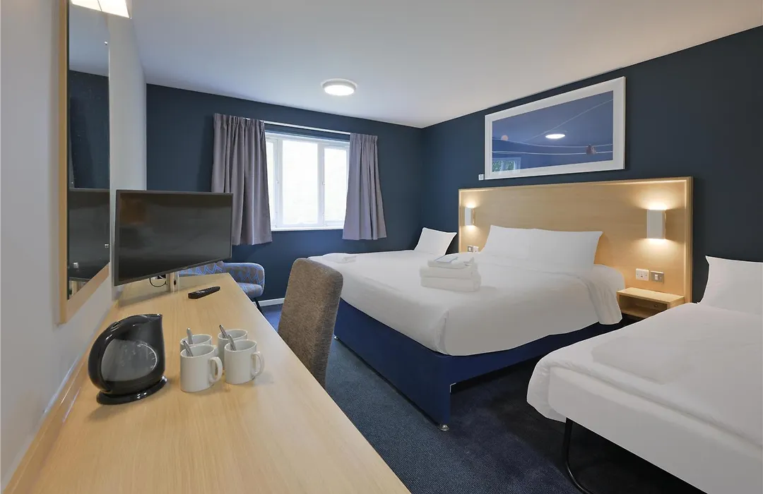 Travelodge Ashton Under Lyne-1