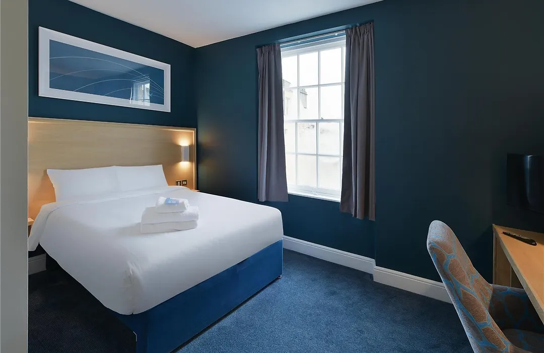 Travelodge Bath Central-1