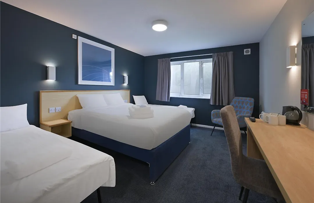 Travelodge Birmingham Dudley-1