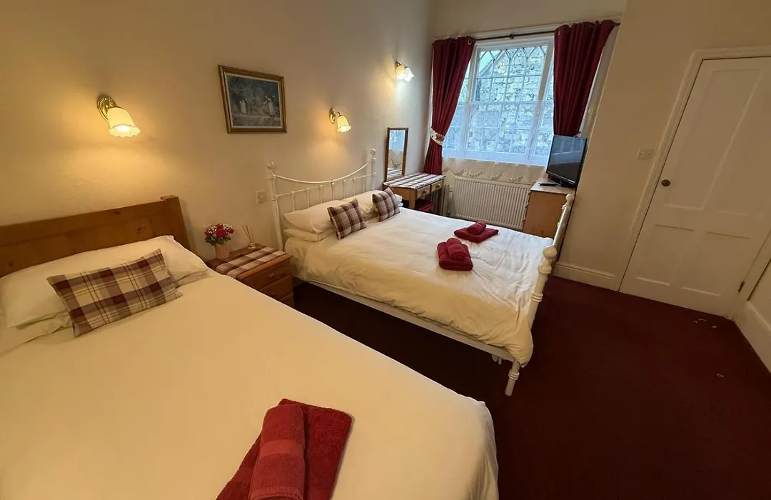 Kings Arms Hotel-1