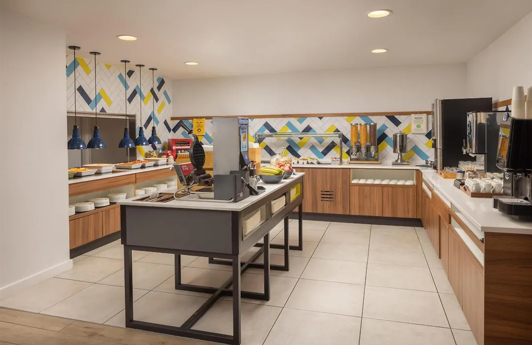 Hampton By Hilton London Stansted Airport-1
