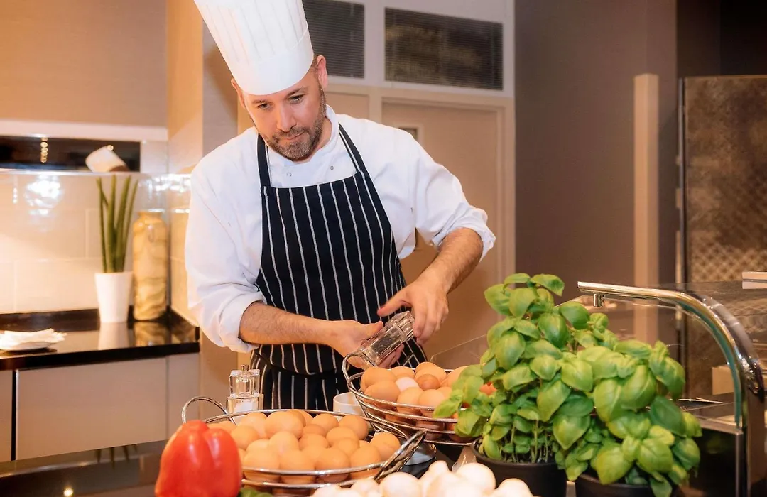 Sofitel London Gatwick-1