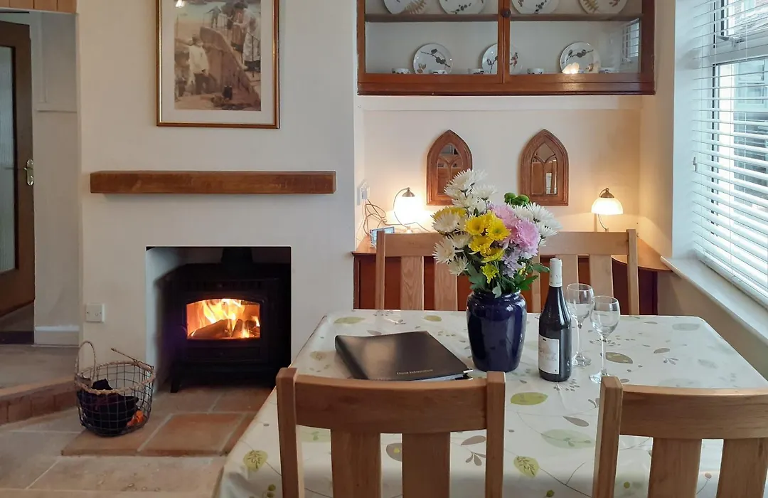 Trinity Cottage-1