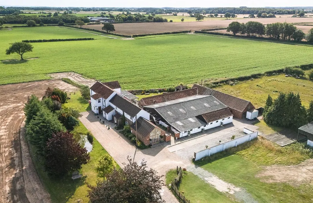 Deighton Lodge-1