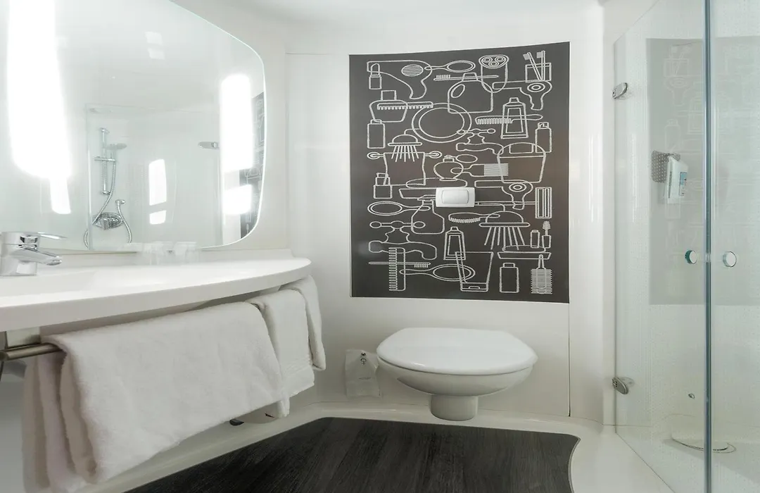 Ibis London Barking-1