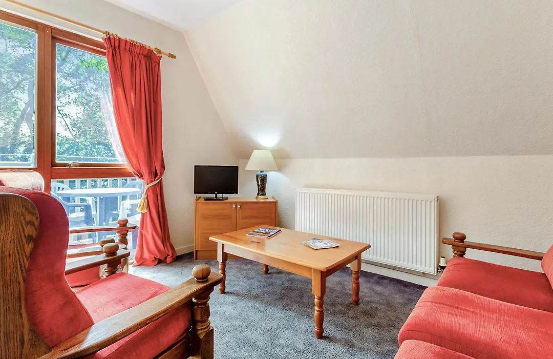 Delny Highland Lodges-1
