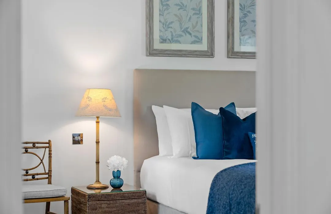 Cadnam Lodge-1