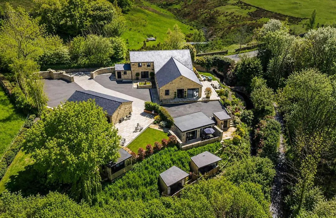 Brook Bottom Farm Luxury Apartments And Farmhouse-1