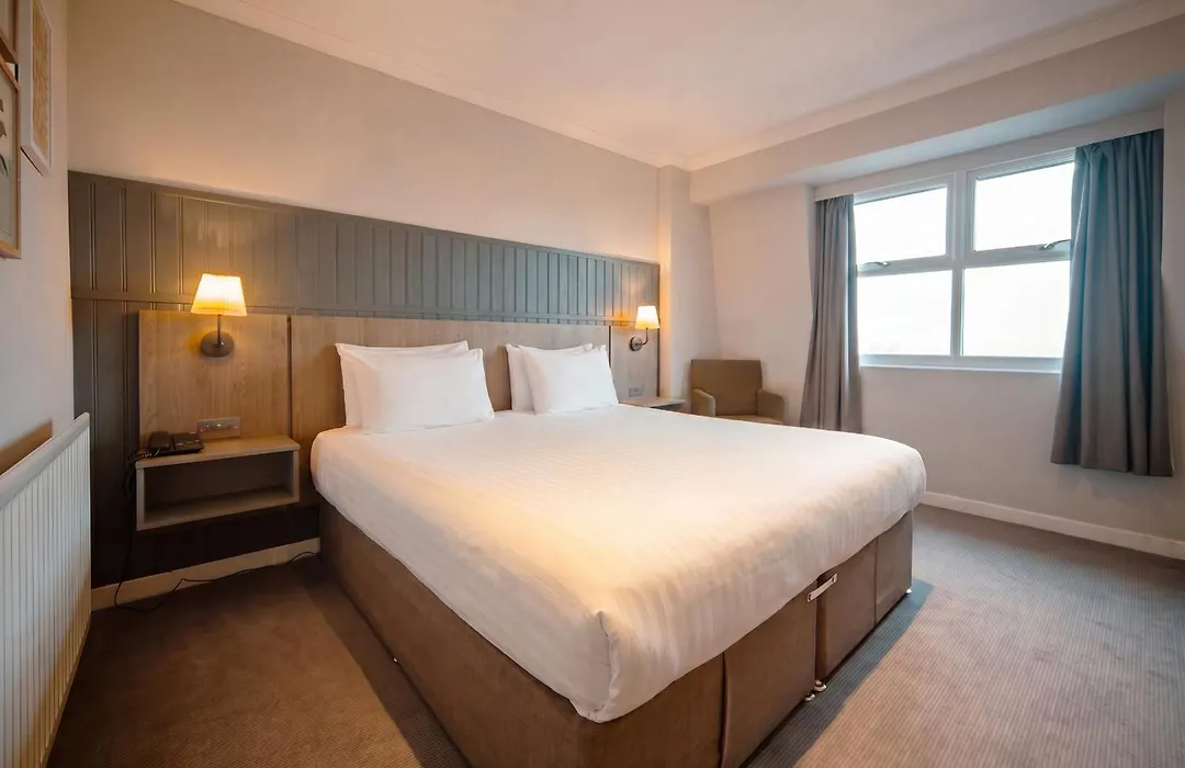 Highfield Hotel-1