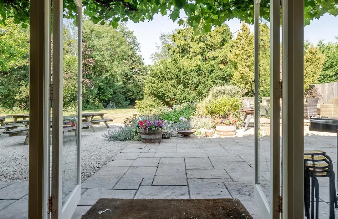 Milton Manor-1