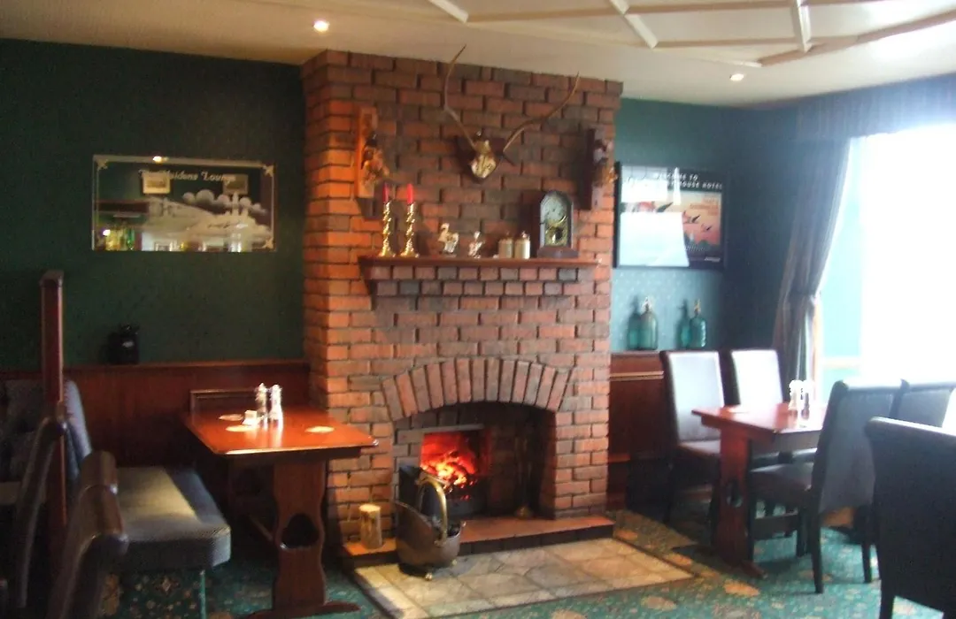 Halfway House Hotel-1