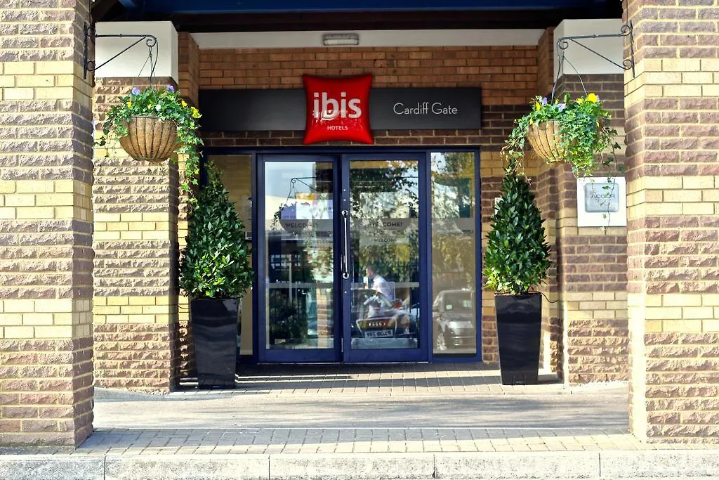 Ibis Cardiff Gate - International Business Park-1