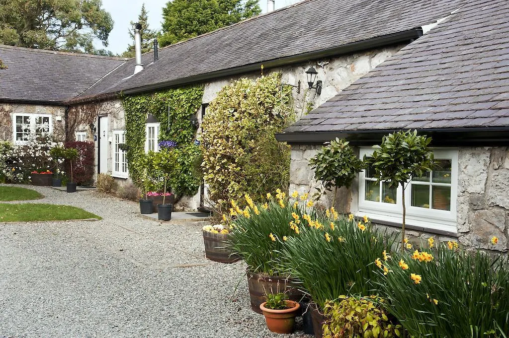 Tros Yr Afon Holiday Cottages And Manor House-1