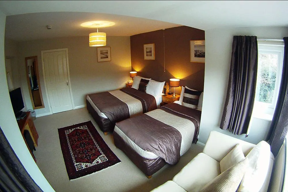 Glyn Peris Guest House-1