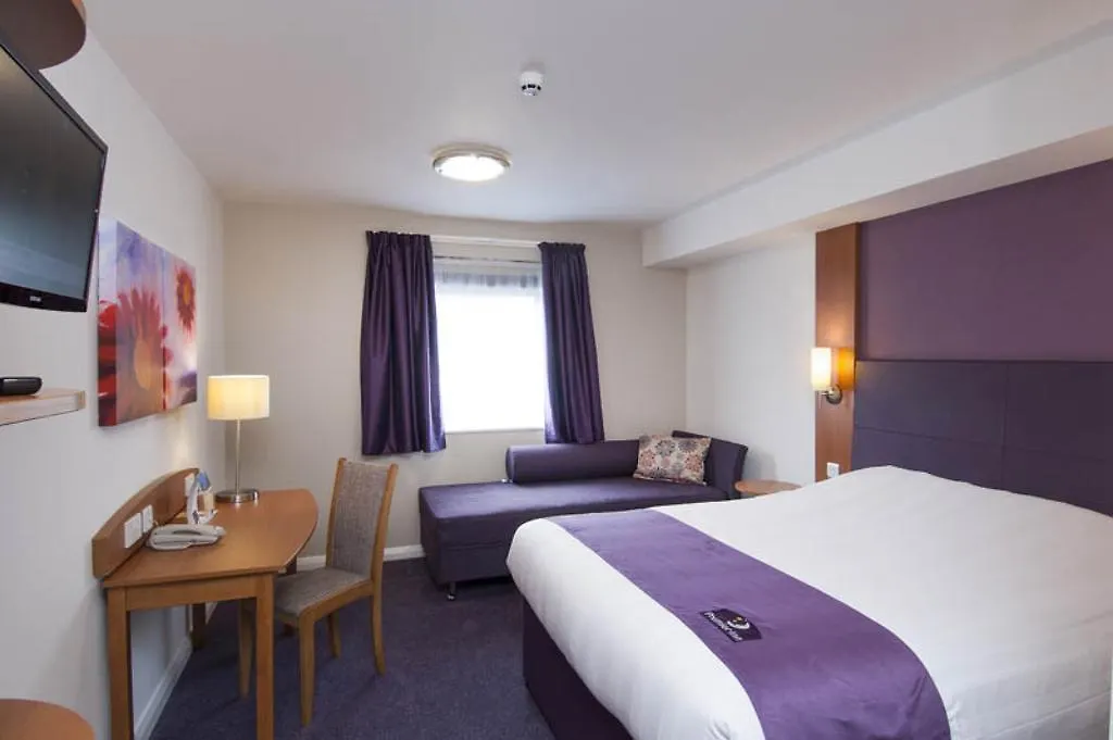 Premier Inn Glasgow - Cumbernauld-1