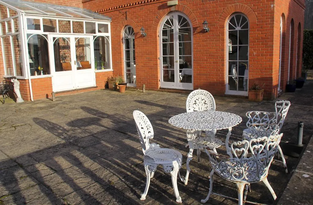 Aylestone Court-1