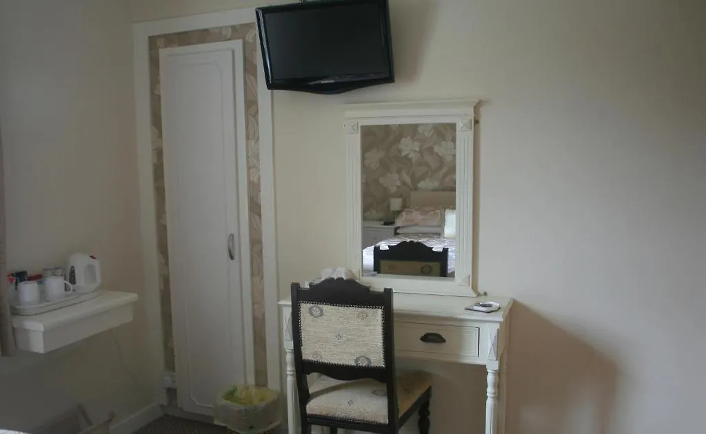 Riverside B&B-1