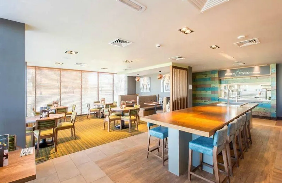 Premier Inn Winchester-1