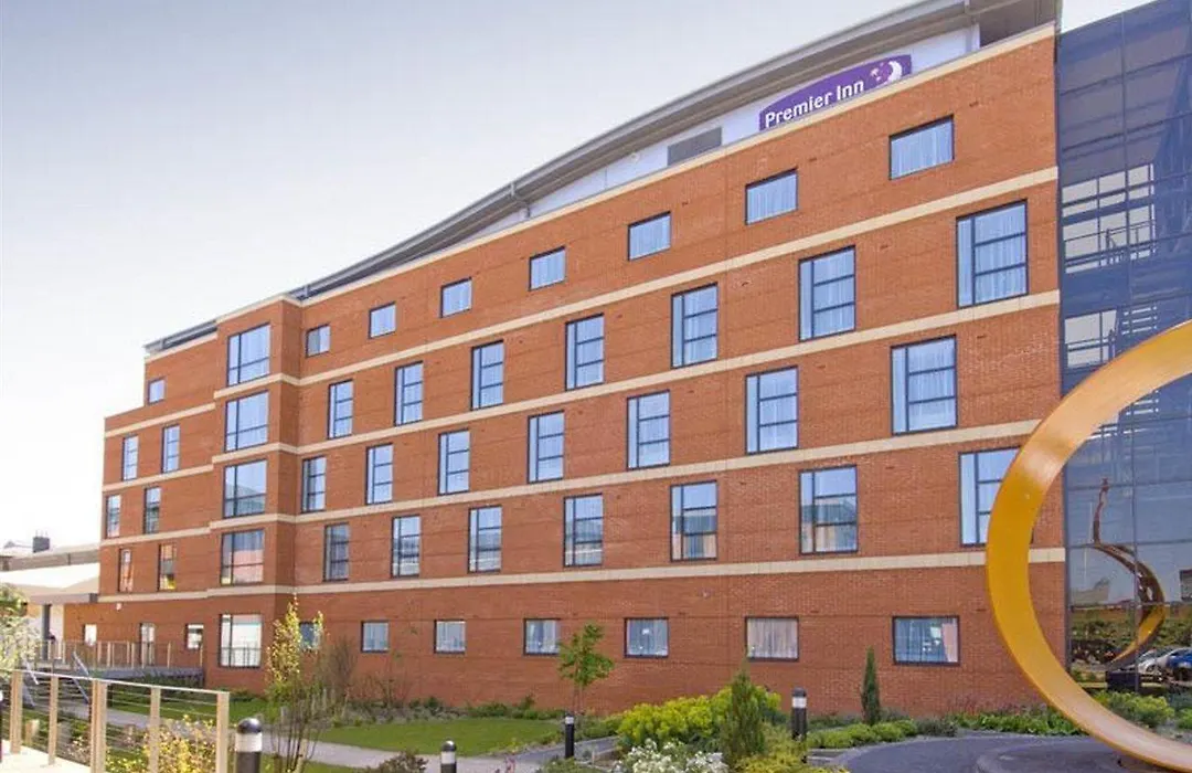 Premier Inn Wolverhampton City Centre-1