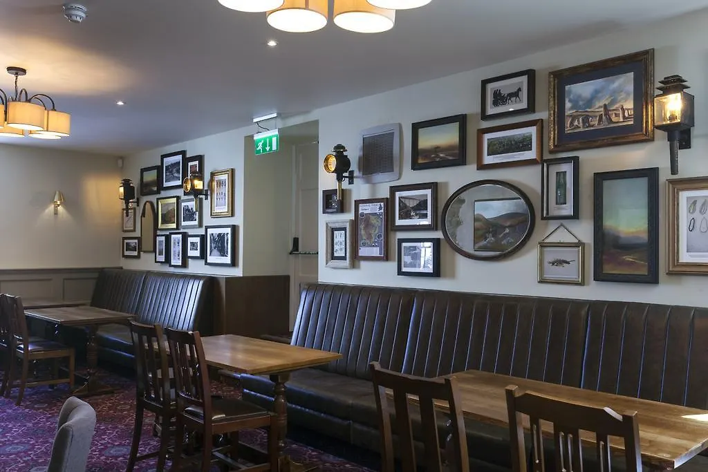 The White Hart Hotel Wetherspoon-1