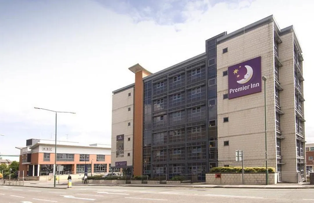 Premier Inn Nottingham Arena - London Road-1