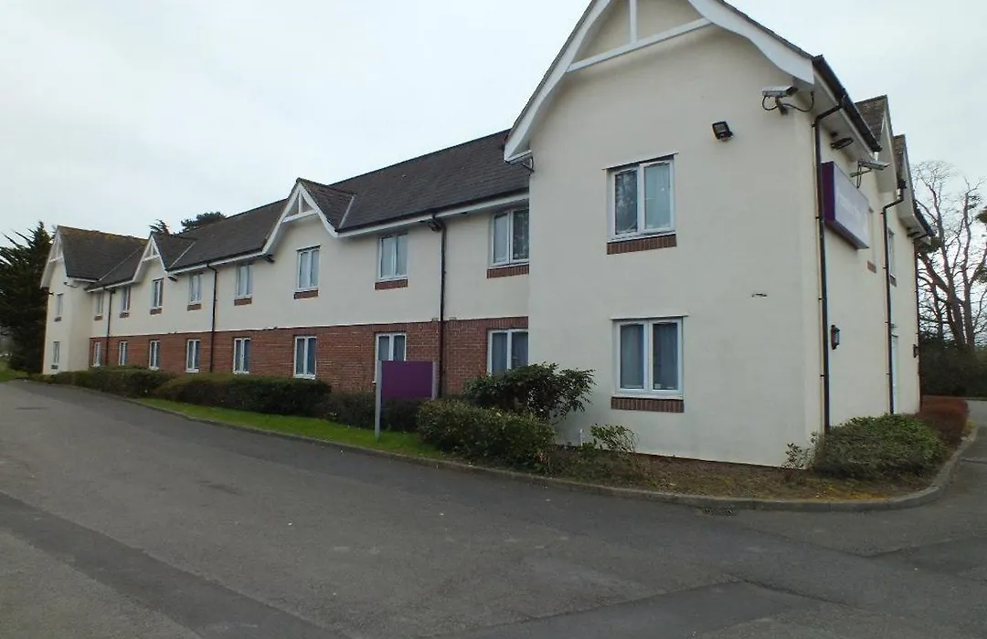 Premier Inn Taunton Ruishton - M5 J25-1
