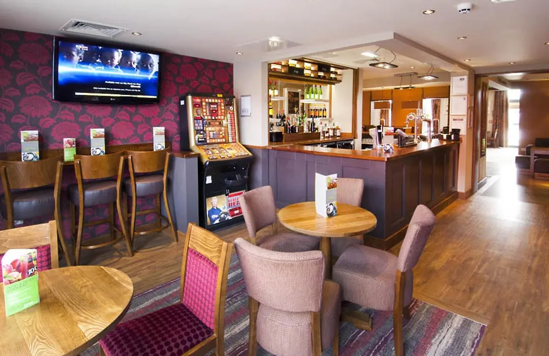 Premier Inn Stratford Upon Avon Waterways-1