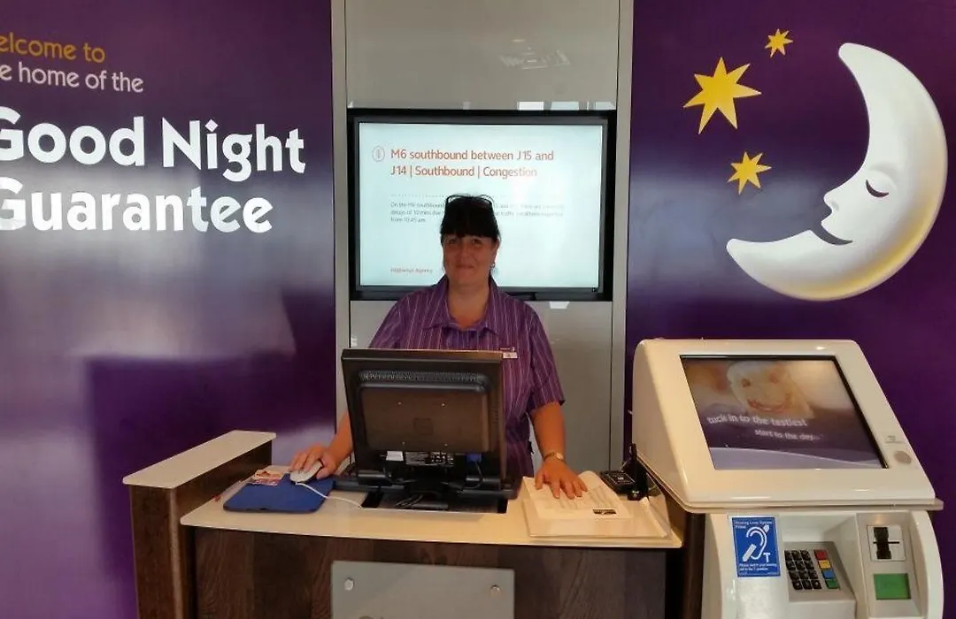 Premier Inn Exmouth Seafront-1