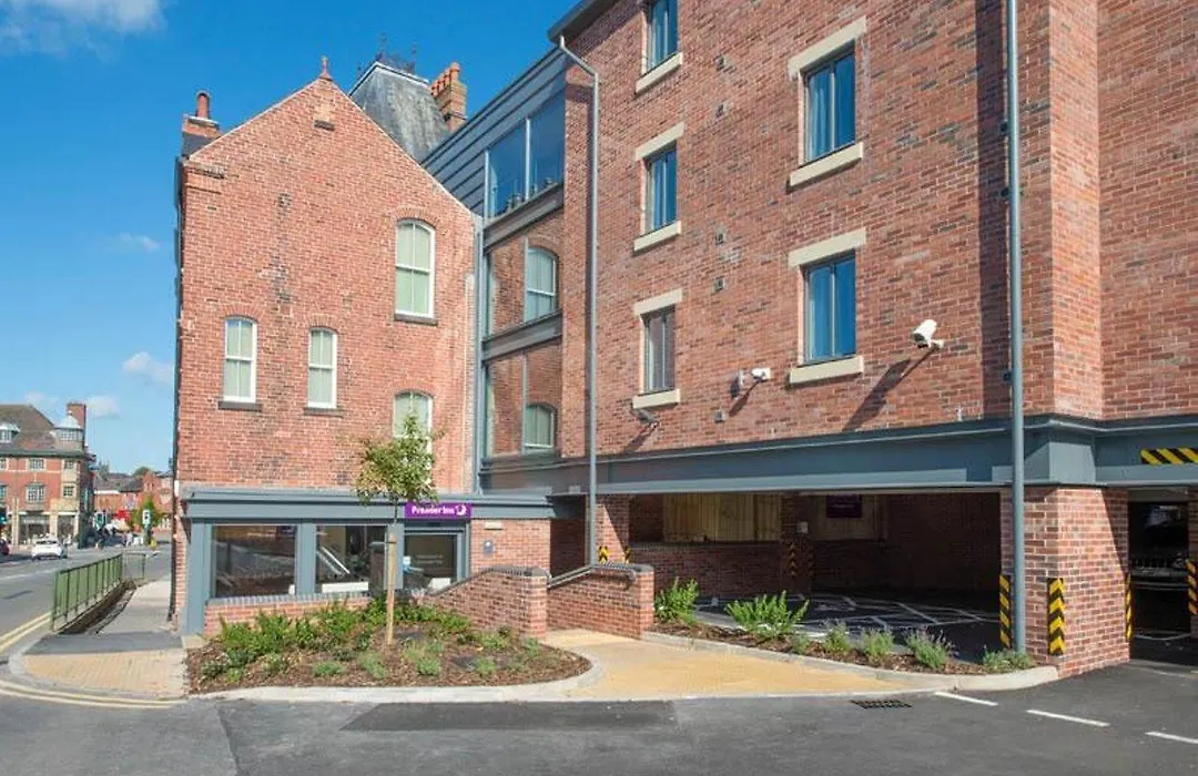 Premier Inn Leek Town Centre-1